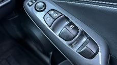 Nissan Juke 1.6 Hybrid N-Connecta 5dr Auto Hybrid Hatchback